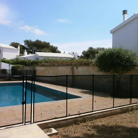Chalet Con Piscina En Cala Blanca 펜션 칼라 블랑카