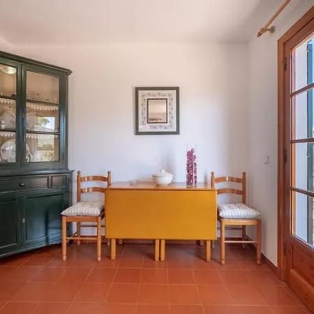 Сasa de vacaciones Chalet Con Piscina En Cala Blanca *